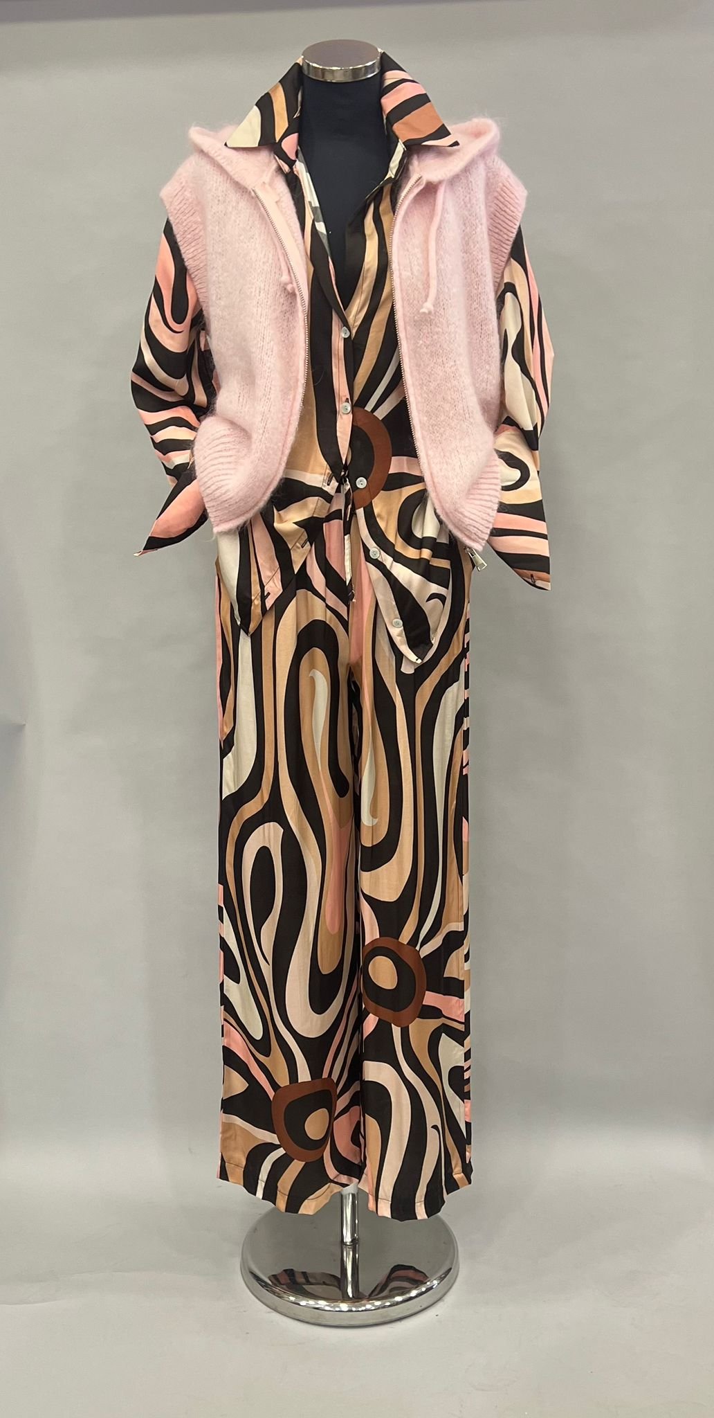 Ladies Wholesale Fashion Outfit Look 4